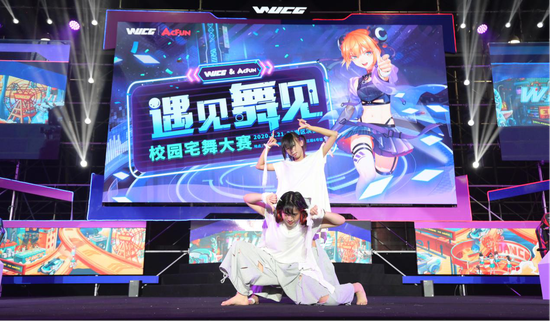 KT战队选下小火龙迎战T1 S15总决赛